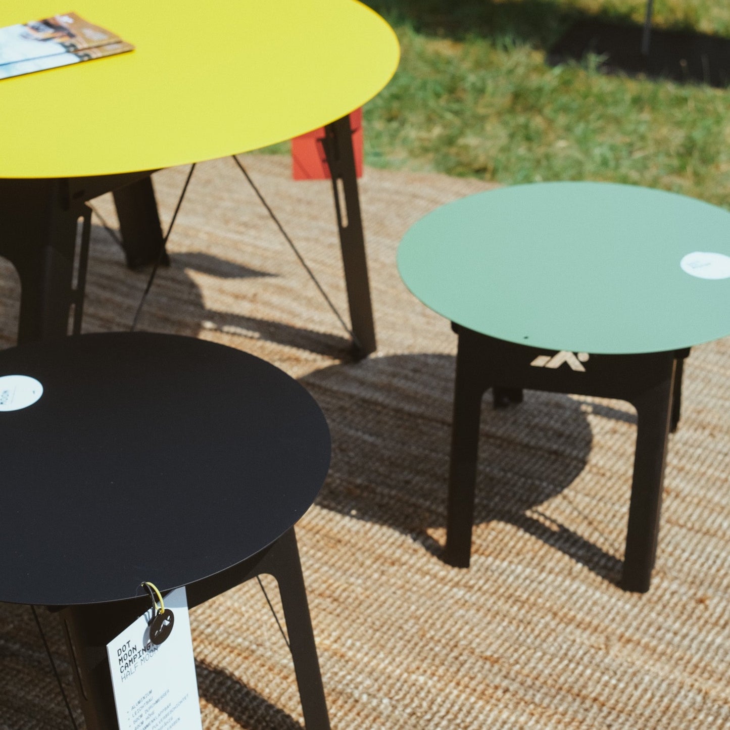 DOT Moon Lounge Table - foldable