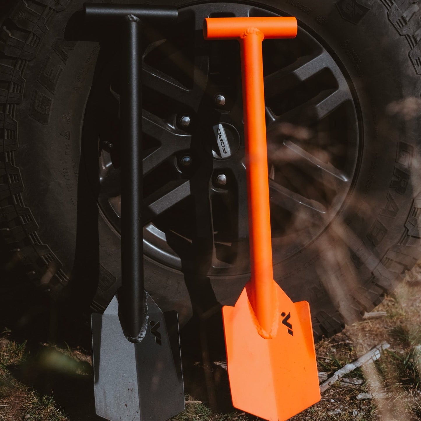 DOT Shovel Neon Orange